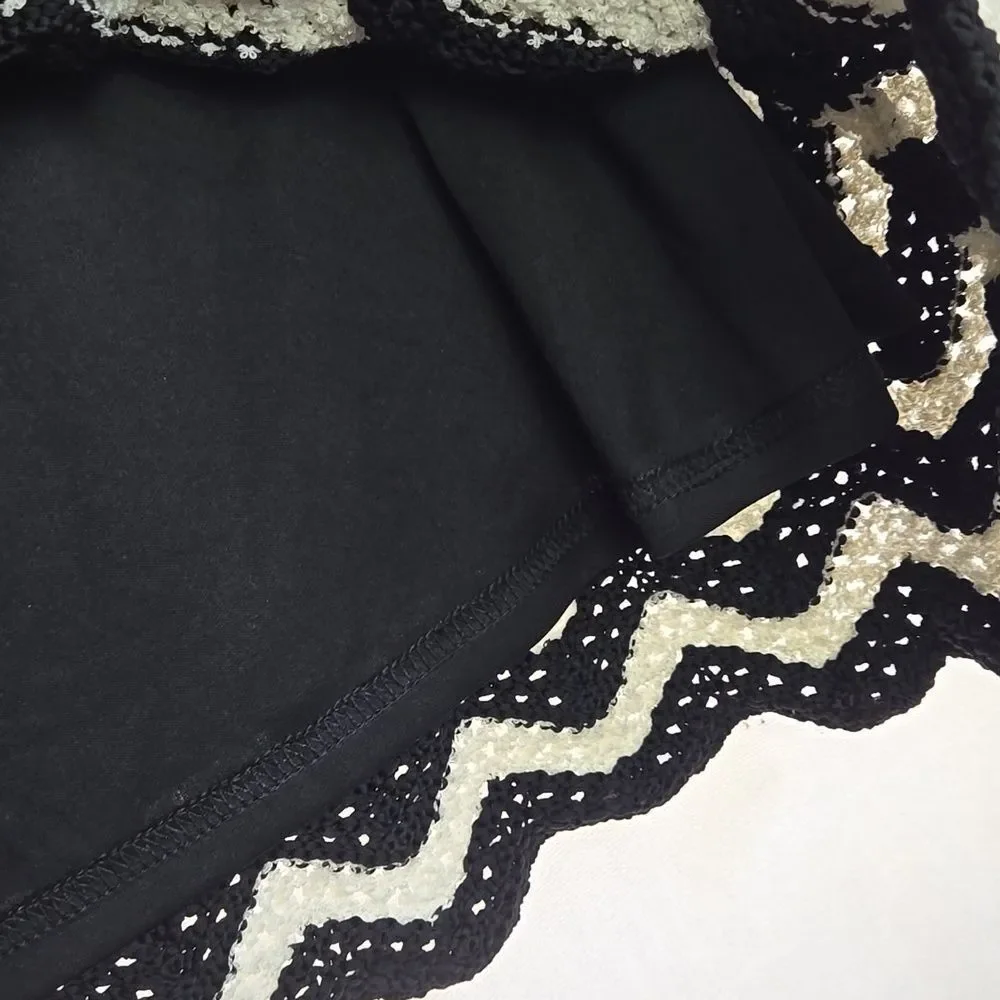 Ava & Viv Black and White Chevron Knit A-Line Skirt